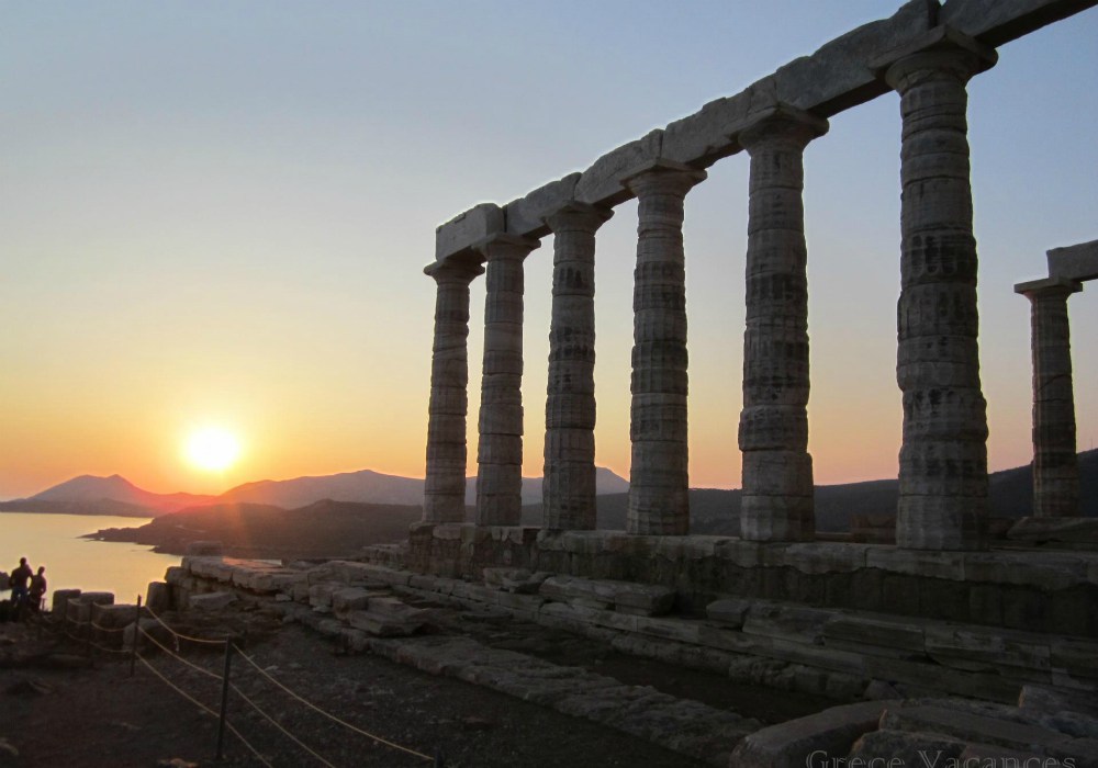 Temple de Poséidon - Soleil couchant à Sounio - Grèce