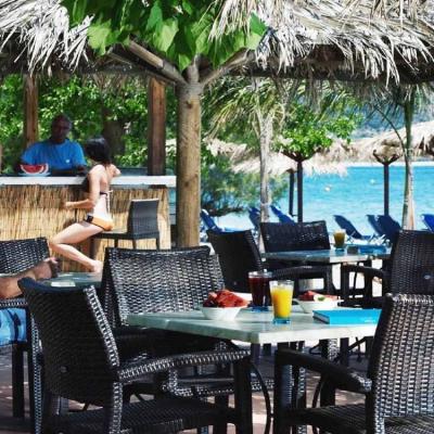 Beach bar hôtel Gythio
