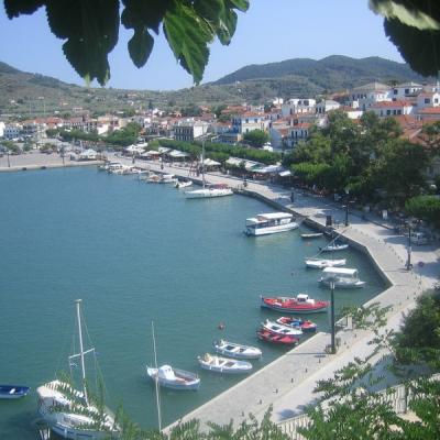 Skopelos04-le port