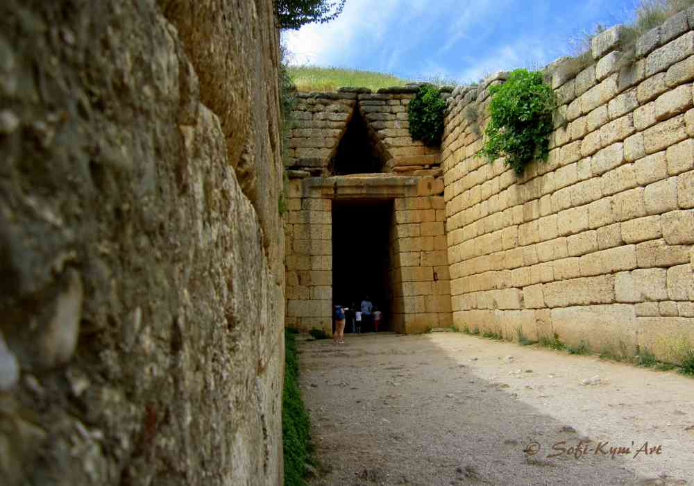 Tombeau du trésor d'Atrée à Mycènes en Argolide Péloponnèse Grèce